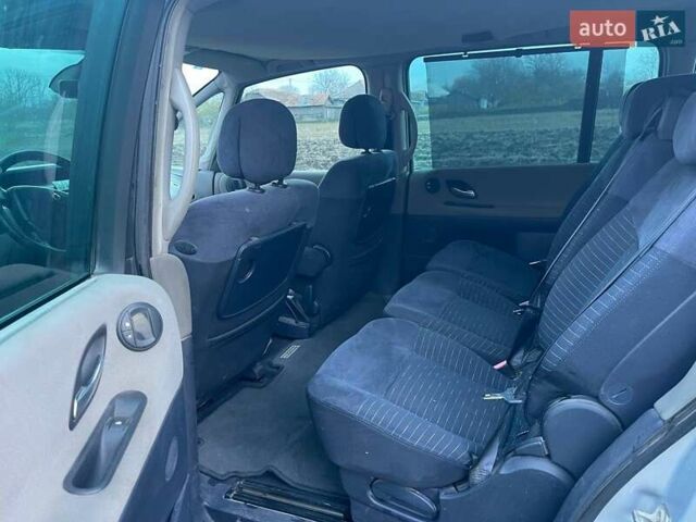 Серый Рено Эспейс, объемом двигателя 2.2 л и пробегом 212 тыс. км за 3800 $, фото 19 на Automoto.ua