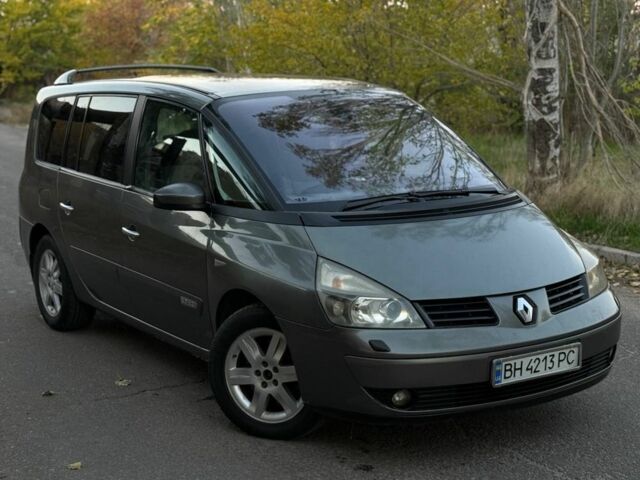 Рено Эспейс 2003 в Одессе на Automoto.ua Серый Рено Эспейс, объемом двигателя 3 л и пробегом 270 тыс. км за 3800 $, фото 1 на Automoto.ua