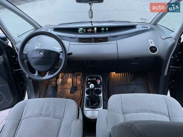 Серый Рено Эспейс, объемом двигателя 2.2 л и пробегом 280 тыс. км за 3000 $, фото 14 на Automoto.ua