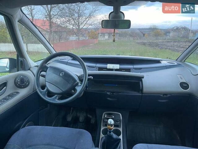 Серый Рено Эспейс, объемом двигателя 2.2 л и пробегом 212 тыс. км за 3800 $, фото 14 на Automoto.ua