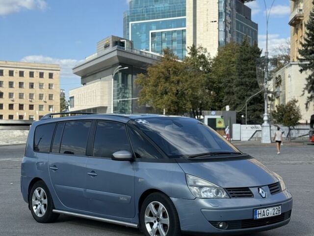 Серый Рено Эспейс, объемом двигателя 0 л и пробегом 230 тыс. км за 1850 $, фото 5 на Automoto.ua