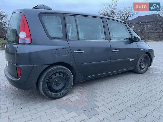 Серый Рено Эспейс, объемом двигателя 2.2 л и пробегом 280 тыс. км за 2999 $, фото 6 на Automoto.ua