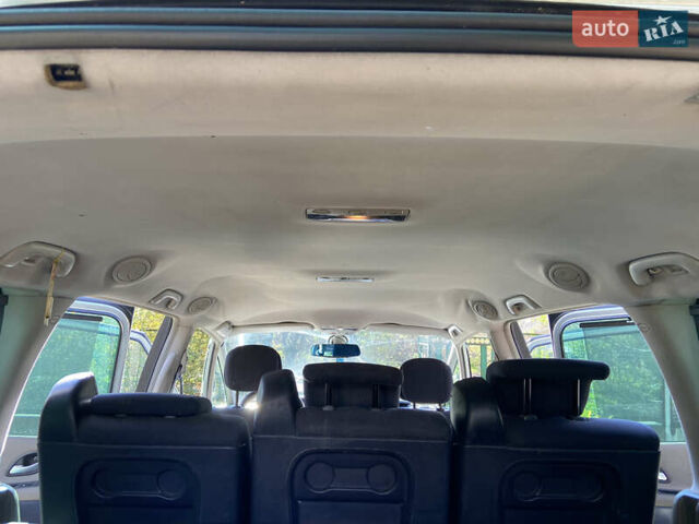 Рено Еспейс 2003 у Хмельницькому на Automoto.ua Сірий Рено Еспейс, об'ємом двигуна 2.19 л та пробігом 557 тис. км за 4500 $, фото 23 на Automoto.ua