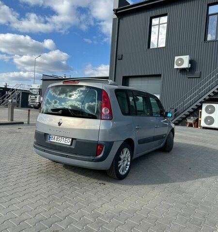 Сірий Рено Еспейс, об'ємом двигуна 2.19 л та пробігом 330 тис. км за 4500 $, фото 6 на Automoto.ua