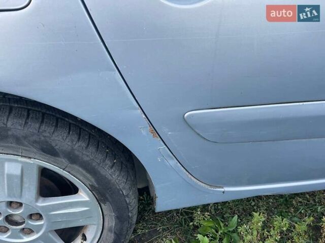 Серый Рено Эспейс, объемом двигателя 2.2 л и пробегом 212 тыс. км за 3800 $, фото 29 на Automoto.ua