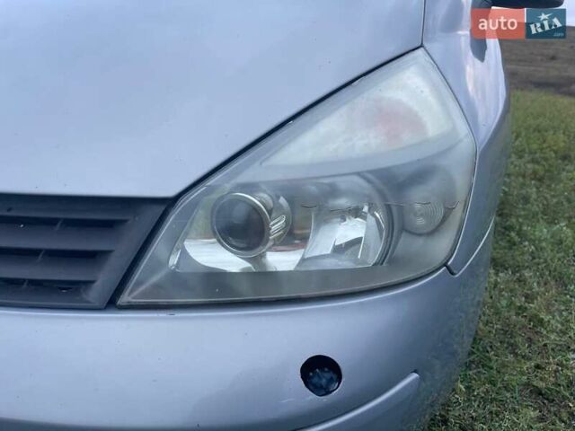 Серый Рено Эспейс, объемом двигателя 2.2 л и пробегом 212 тыс. км за 3800 $, фото 32 на Automoto.ua