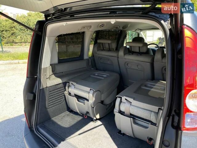 Серый Рено Эспейс, объемом двигателя 2 л и пробегом 187 тыс. км за 5499 $, фото 64 на Automoto.ua