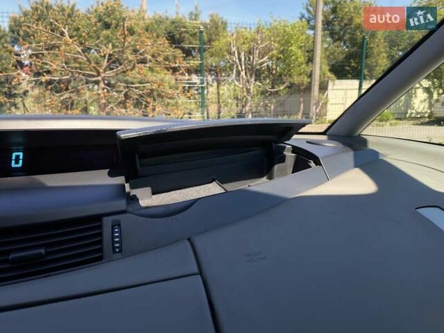 Серый Рено Эспейс, объемом двигателя 2 л и пробегом 187 тыс. км за 5499 $, фото 26 на Automoto.ua