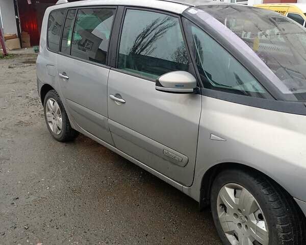 Сірий Рено Еспейс, об'ємом двигуна 2.2 л та пробігом 180 тис. км за 5000 $, фото 7 на Automoto.ua