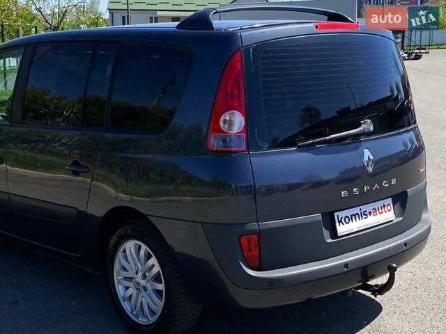 Серый Рено Эспейс, объемом двигателя 2 л и пробегом 187 тыс. км за 5499 $, фото 5 на Automoto.ua