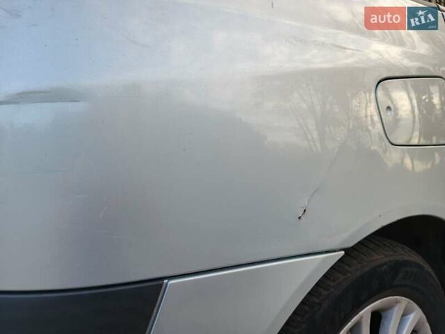 Сірий Рено Еспейс, об'ємом двигуна 1.87 л та пробігом 331 тис. км за 5500 $, фото 9 на Automoto.ua