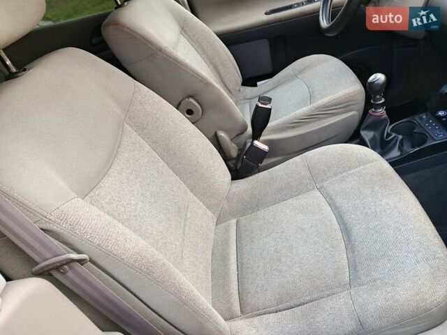Сірий Рено Еспейс, об'ємом двигуна 1.87 л та пробігом 331 тис. км за 5500 $, фото 18 на Automoto.ua