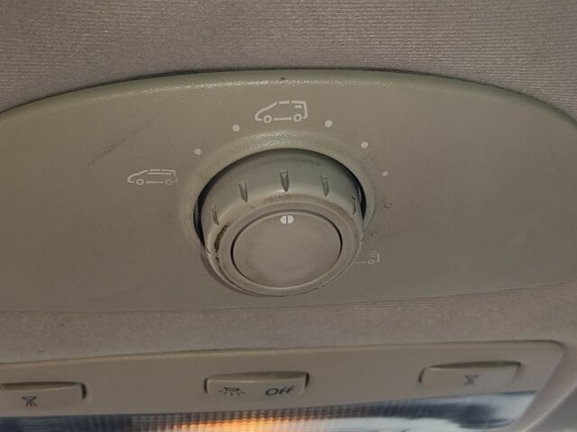 Сірий Рено Еспейс, об'ємом двигуна 2.2 л та пробігом 312 тис. км за 3800 $, фото 11 на Automoto.ua