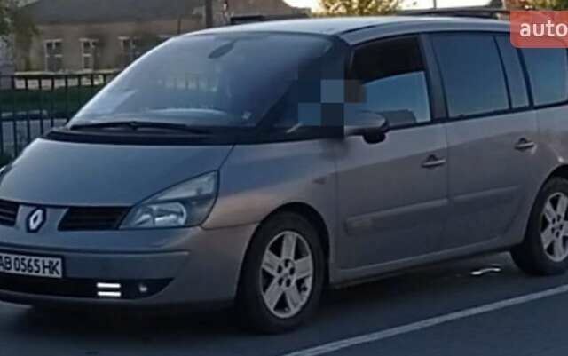 Серый Рено Эспейс, объемом двигателя 2 л и пробегом 254 тыс. км за 4600 $, фото 1 на Automoto.ua