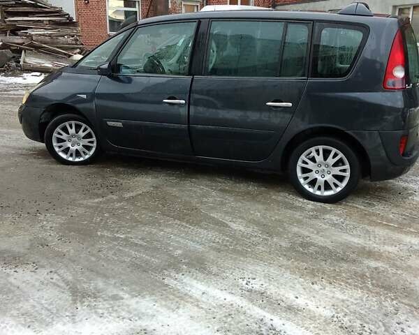 Серый Рено Эспейс, объемом двигателя 1.87 л и пробегом 242 тыс. км за 3999 $, фото 13 на Automoto.ua