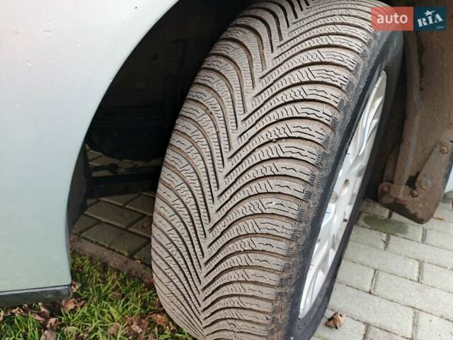 Сірий Рено Еспейс, об'ємом двигуна 1.87 л та пробігом 331 тис. км за 5500 $, фото 6 на Automoto.ua