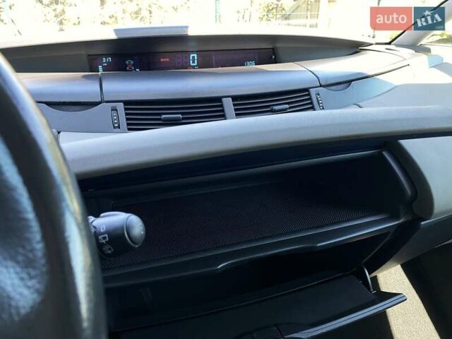 Серый Рено Эспейс, объемом двигателя 2 л и пробегом 187 тыс. км за 5499 $, фото 29 на Automoto.ua