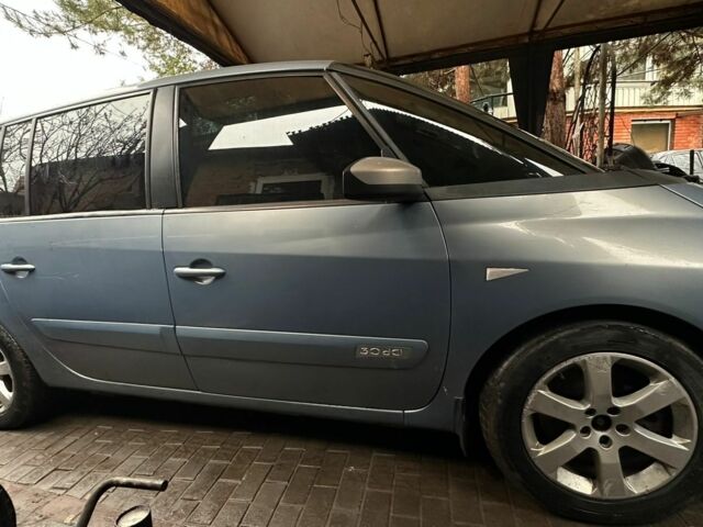 Серый Рено Эспейс, объемом двигателя 3 л и пробегом 200 тыс. км за 1000 $, фото 7 на Automoto.ua