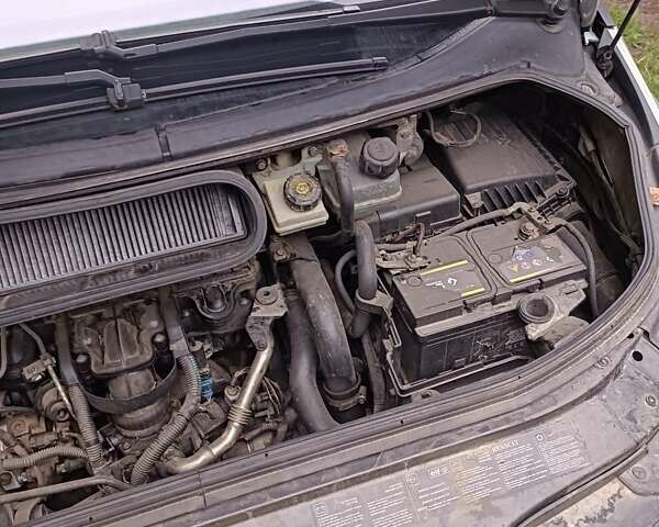 Серый Рено Эспейс, объемом двигателя 2.19 л и пробегом 360 тыс. км за 3700 $, фото 18 на Automoto.ua