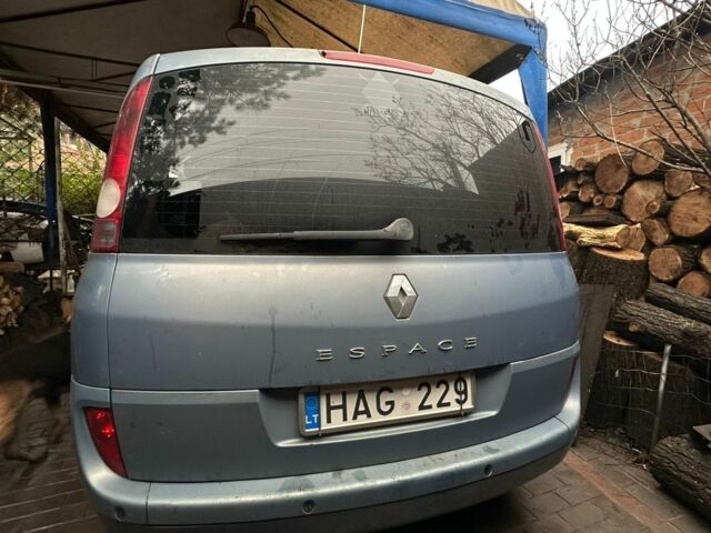 Серый Рено Эспейс, объемом двигателя 3 л и пробегом 200 тыс. км за 1000 $, фото 2 на Automoto.ua