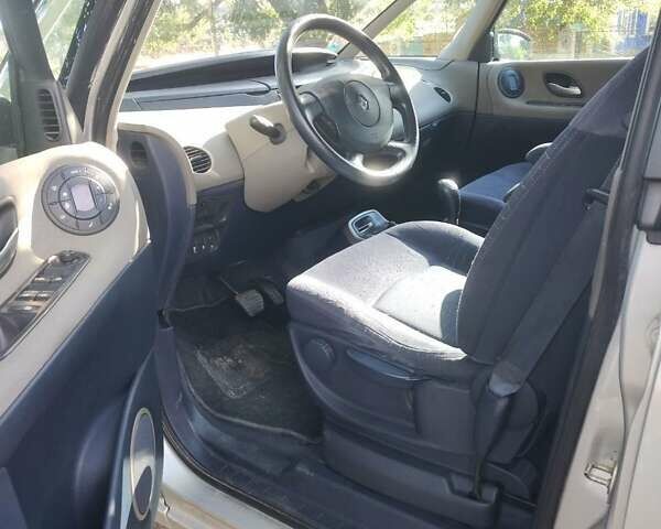 Сірий Рено Еспейс, об'ємом двигуна 2 л та пробігом 245 тис. км за 5500 $, фото 8 на Automoto.ua