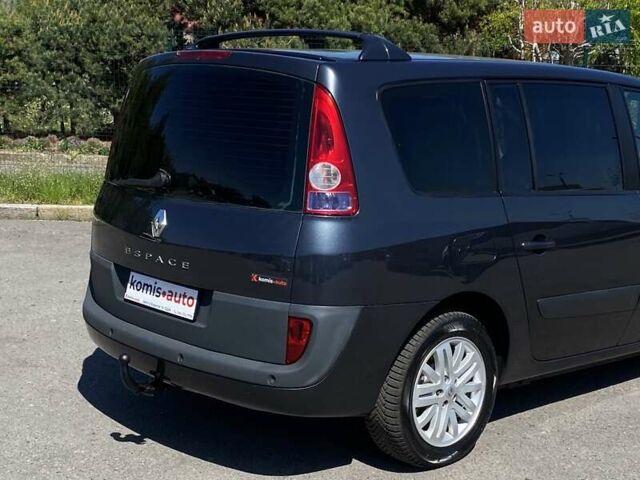 Серый Рено Эспейс, объемом двигателя 2 л и пробегом 187 тыс. км за 5499 $, фото 8 на Automoto.ua