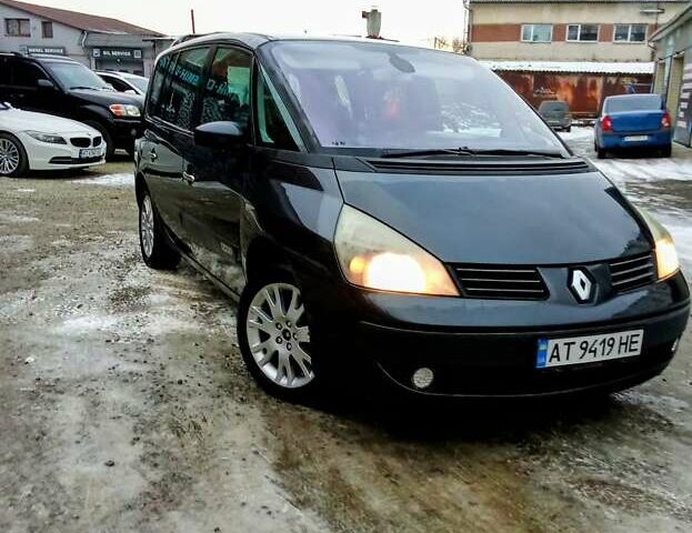 Серый Рено Эспейс, объемом двигателя 1.87 л и пробегом 242 тыс. км за 3999 $, фото 4 на Automoto.ua