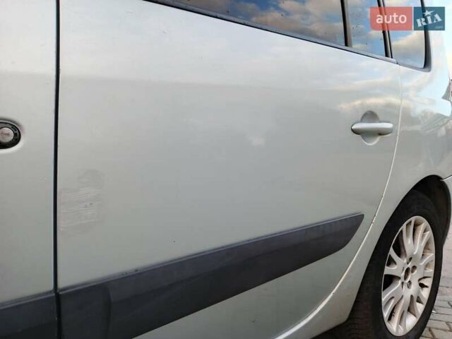 Сірий Рено Еспейс, об'ємом двигуна 1.87 л та пробігом 331 тис. км за 5500 $, фото 7 на Automoto.ua