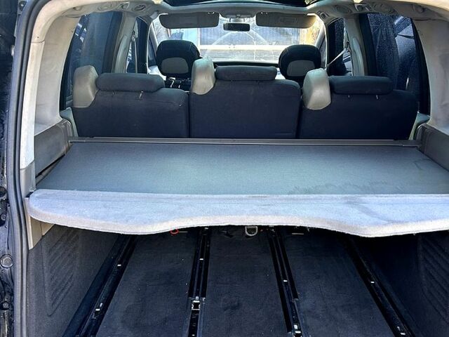 Серый Рено Эспейс, объемом двигателя 1.9 л и пробегом 280 тыс. км за 4800 $, фото 5 на Automoto.ua