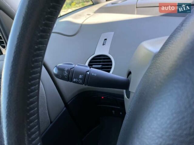 Серый Рено Эспейс, объемом двигателя 2 л и пробегом 187 тыс. км за 5499 $, фото 23 на Automoto.ua