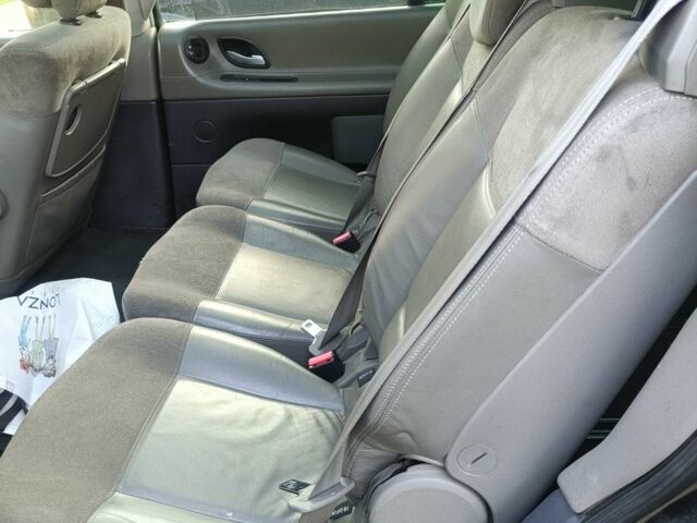 Серый Рено Эспейс, объемом двигателя 2.2 л и пробегом 300 тыс. км за 3000 $, фото 6 на Automoto.ua