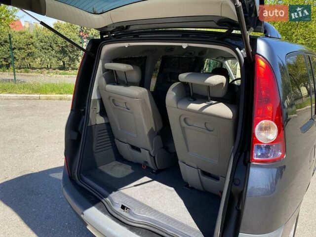 Серый Рено Эспейс, объемом двигателя 2 л и пробегом 187 тыс. км за 5499 $, фото 63 на Automoto.ua