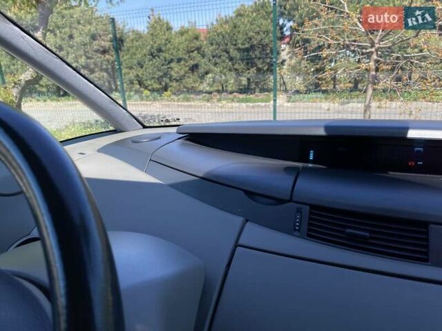 Серый Рено Эспейс, объемом двигателя 2 л и пробегом 187 тыс. км за 5499 $, фото 32 на Automoto.ua