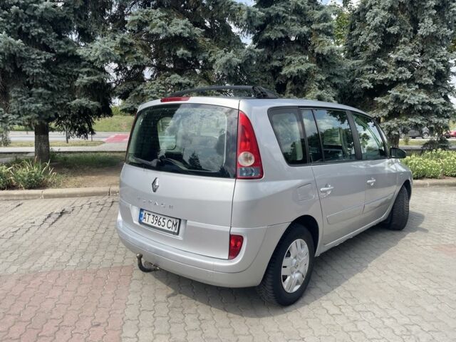 Сірий Рено Еспейс, об'ємом двигуна 1.9 л та пробігом 347 тис. км за 4300 $, фото 4 на Automoto.ua
