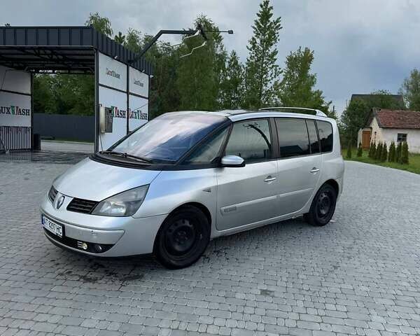 Сірий Рено Еспейс, об'ємом двигуна 2 л та пробігом 342 тис. км за 3600 $, фото 1 на Automoto.ua