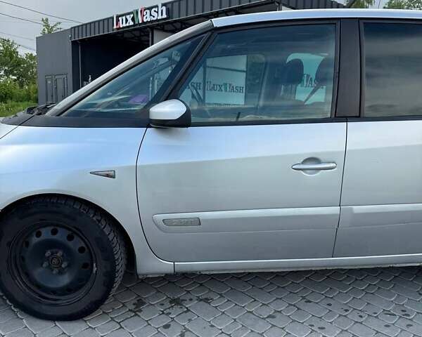 Сірий Рено Еспейс, об'ємом двигуна 2 л та пробігом 342 тис. км за 3600 $, фото 3 на Automoto.ua