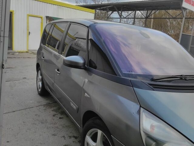 Серый Рено Эспейс, объемом двигателя 1.9 л и пробегом 450 тыс. км за 3500 $, фото 1 на Automoto.ua