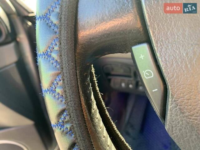 Серый Рено Эспейс, объемом двигателя 2.2 л и пробегом 292 тыс. км за 4690 $, фото 16 на Automoto.ua