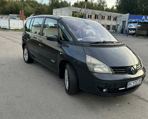 Серый Рено Эспейс, объемом двигателя 1.87 л и пробегом 330 тыс. км за 3700 $, фото 1 на Automoto.ua