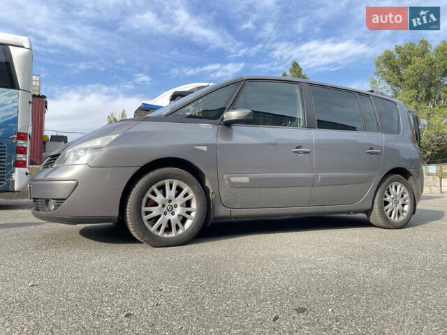 Серый Рено Эспейс, объемом двигателя 2.2 л и пробегом 298 тыс. км за 5499 $, фото 4 на Automoto.ua