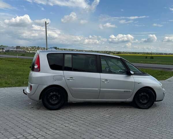 Сірий Рено Еспейс, об'ємом двигуна 2 л та пробігом 342 тис. км за 3600 $, фото 2 на Automoto.ua