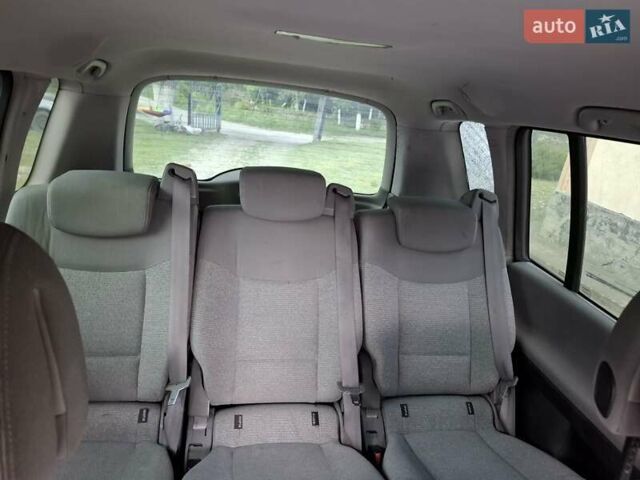 Серый Рено Эспейс, объемом двигателя 2.19 л и пробегом 312 тыс. км за 3500 $, фото 3 на Automoto.ua