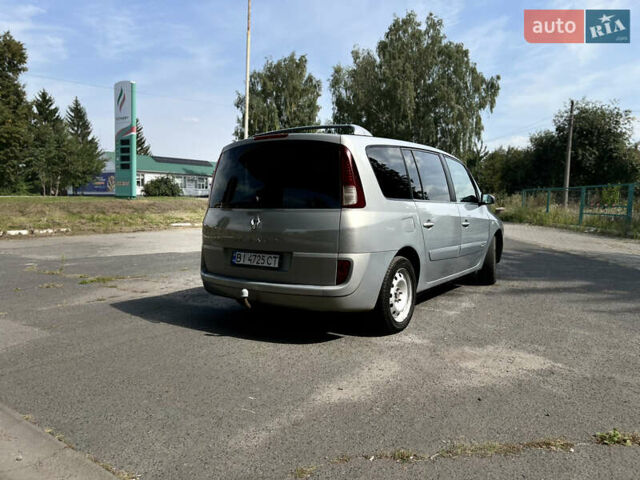 Серый Рено Эспейс, объемом двигателя 2.19 л и пробегом 243 тыс. км за 5800 $, фото 5 на Automoto.ua