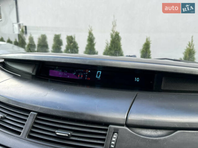 Серый Рено Эспейс, объемом двигателя 2 л и пробегом 228 тыс. км за 6750 $, фото 67 на Automoto.ua