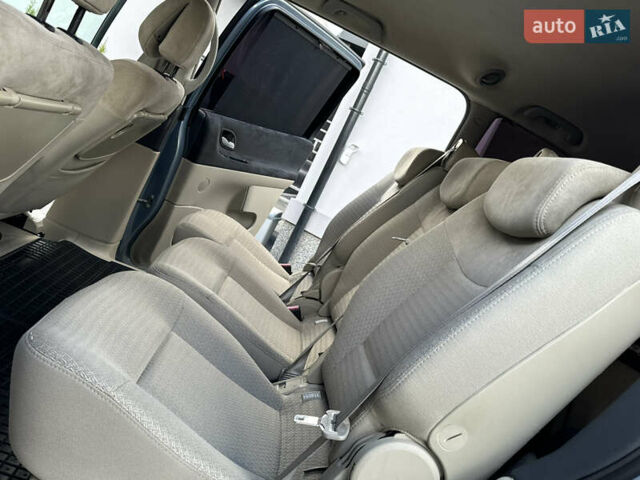 Серый Рено Эспейс, объемом двигателя 2 л и пробегом 228 тыс. км за 6750 $, фото 57 на Automoto.ua