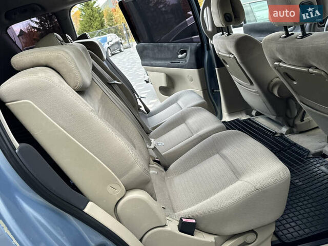 Серый Рено Эспейс, объемом двигателя 2 л и пробегом 228 тыс. км за 6750 $, фото 70 на Automoto.ua