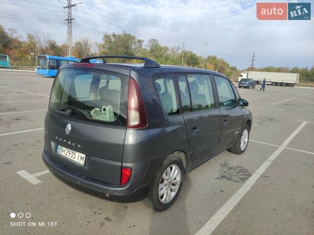Серый Рено Эспейс, объемом двигателя 2.19 л и пробегом 320 тыс. км за 4000 $, фото 5 на Automoto.ua