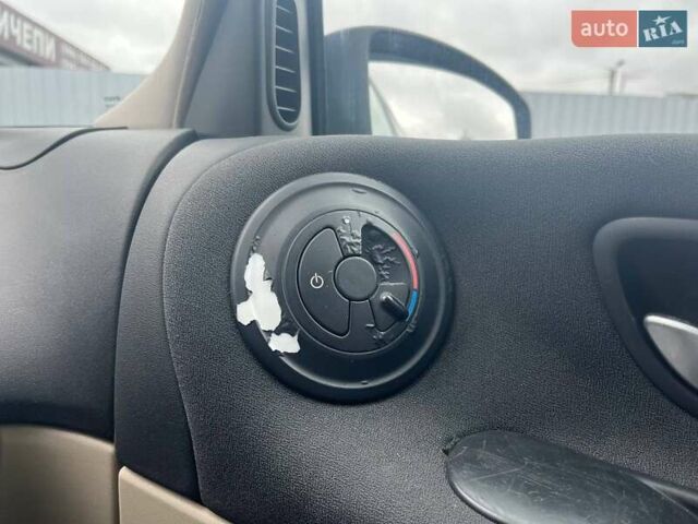 Сірий Рено Еспейс, об'ємом двигуна 2 л та пробігом 223 тис. км за 4990 $, фото 25 на Automoto.ua