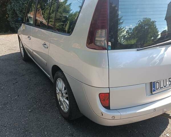 Сірий Рено Еспейс, об'ємом двигуна 2 л та пробігом 350 тис. км за 7000 $, фото 7 на Automoto.ua