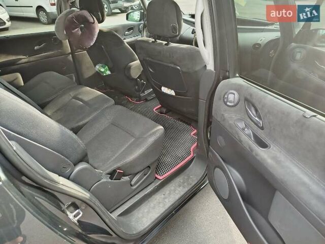 Сірий Рено Еспейс, об'ємом двигуна 2 л та пробігом 248 тис. км за 6800 $, фото 6 на Automoto.ua